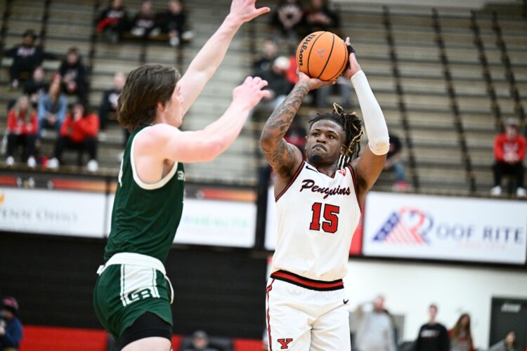 Carroll’s career day helps YSU beat Green Bay to snap recent skid